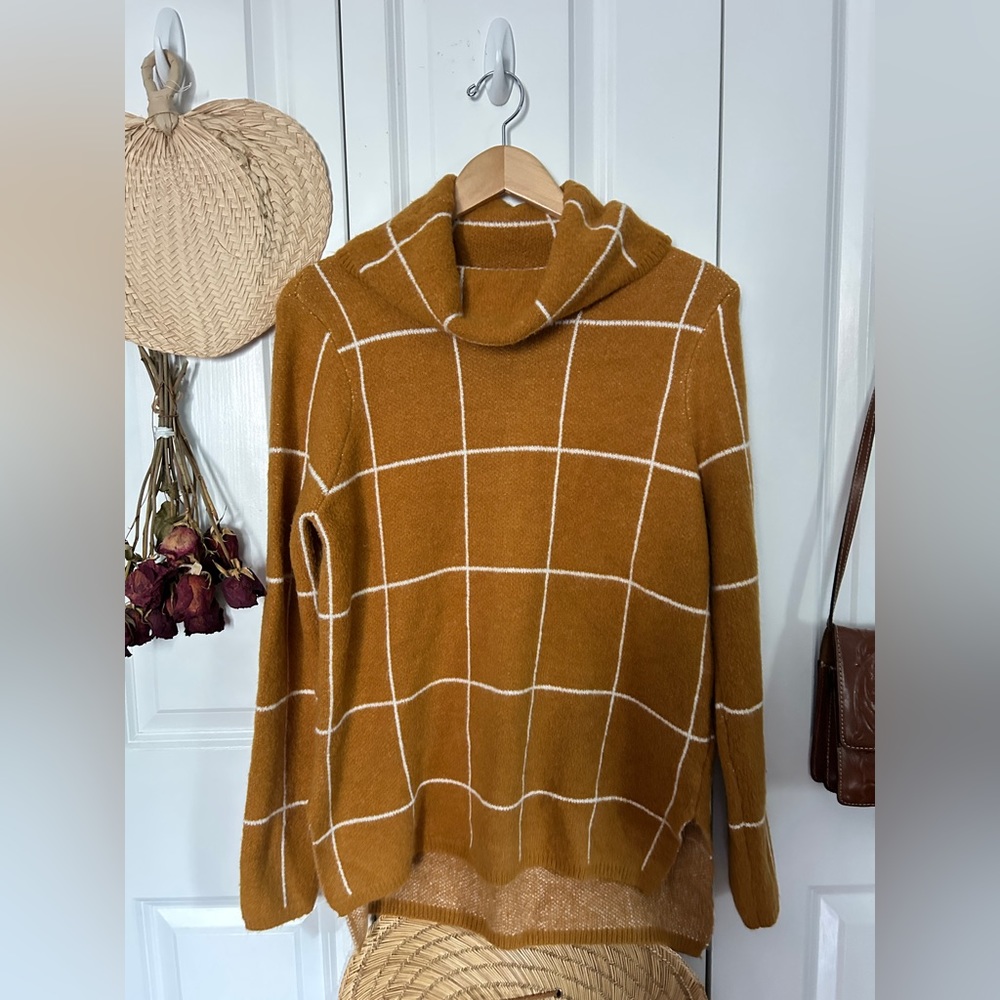 Burnt Orange Geometric design Sweater